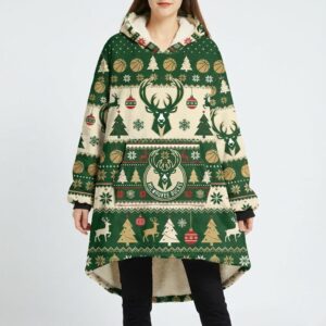 Milwaukee Bucks NBA Sherpa Hoodie Blanket
