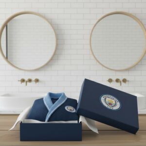 Manchester City Football Club Bathrobe - Plush Fleece Dressing Gown with Embroidered Crest