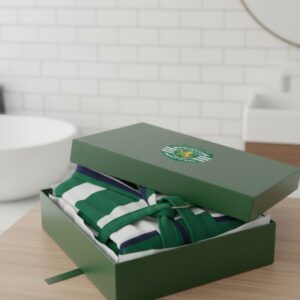 Sporting Clube de Portugal Bathrobe - Green and White Striped Loungewear Robe for Fans