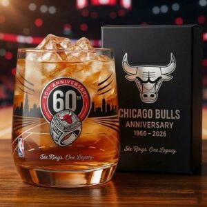 Chicago Bulls Anniversary Whiskey Glass - NBA Gift Se