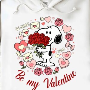 Snoopy Be My Valentine Holding Roses Hoodie
