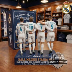 Real FC Champions 2018 Team Acrylic Plaque
