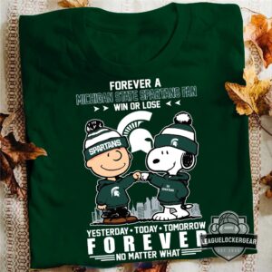 Michigan State Spartans Snoopy And Charlie Brown Forever A Fan T-Shirt