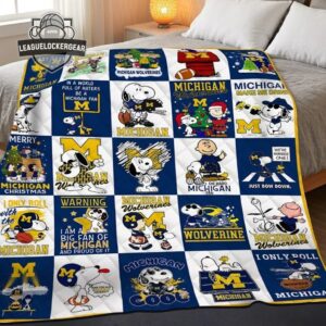 Michigan Wolverines Snoopy Peanuts Quilt Blanket