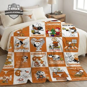 Texas Longhorns Snoopy Peanuts Football Quilt Blanket