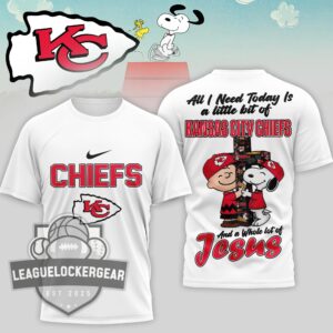 Kansas City Chiefs Peanuts Charlie Brown Snoopy T-Shirt