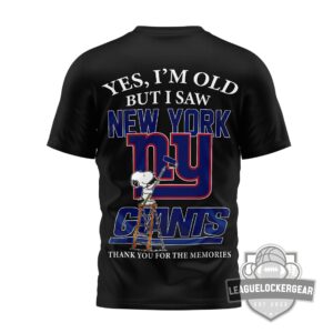 New York Giants Snoopy Yes I'm Old But I Saw Giants Greatness T-Shirt
