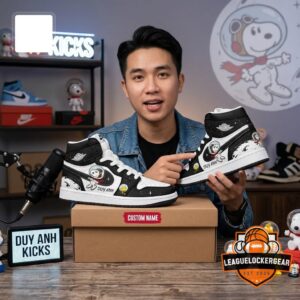Snoopy Astronaut Space Custom AJ1 Sneakers