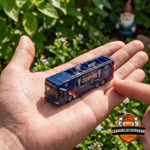 Hot Wheels Paris Saint-Germain Back-to-Back UEFA Champions League Winner Die-Cast Parade Bus