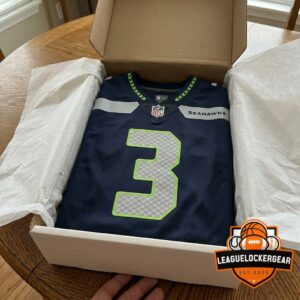 Seattle Seahawks Russell A Legendary Chapter Comes to an End Jersey