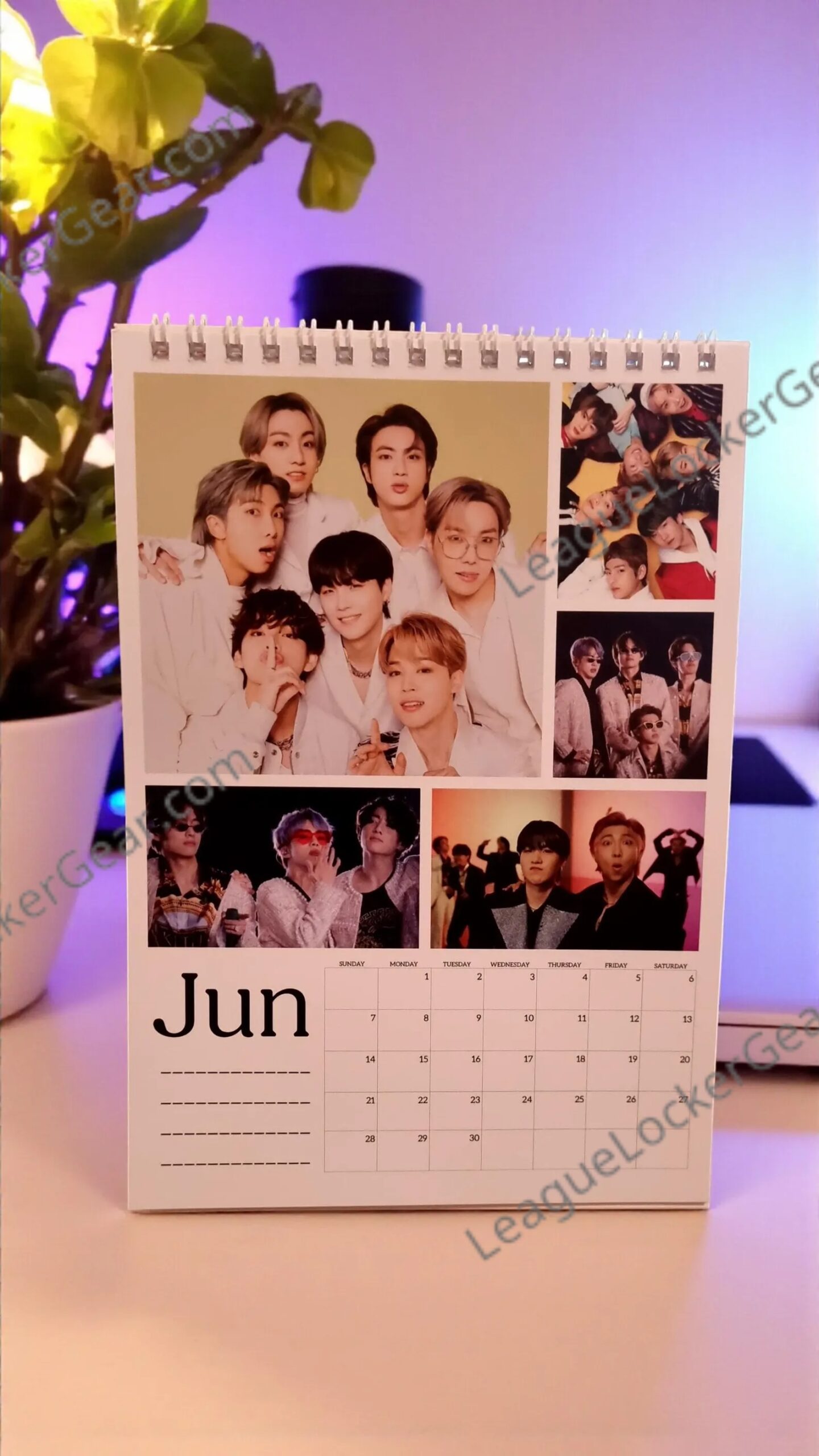 2026 BTS K-Pop Desk Calendar - Detail View