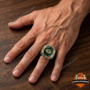 Green Bay Packers Titletown Frozen Tundra Championship Ring