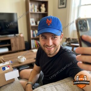 Noah Kahan Citi Field Mets Distressed Cap