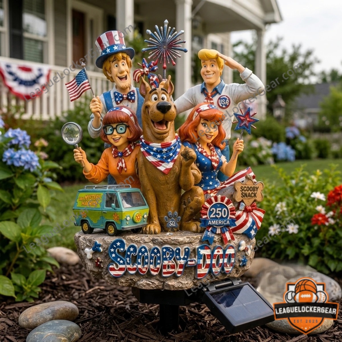 Scooby-Doo America 250th Anniversary Solar Garden Statue