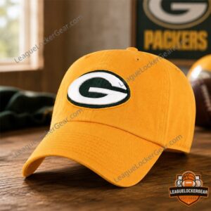 Green Bay Packers Classic Logo Baseball Cap - close-up of the cap's logo on a white background