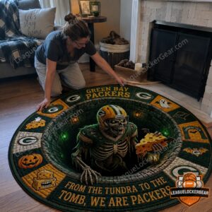 Green Bay Packers Halloween Round Rug - close-up on top section with pumpkins