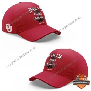 Oklahoma Sooners Team 132 Strike and Strain Football T-Shirt - front detail with players