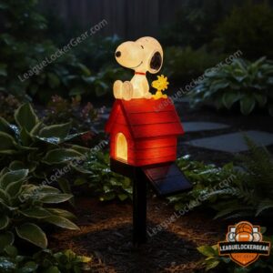 Snoopy Woodstock Red Doghouse Solar Light Garden Stake