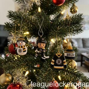 Boston Bruins Christmas 2026 Advent Calendar - snowman, player, jersey and beanie ornaments on a tree